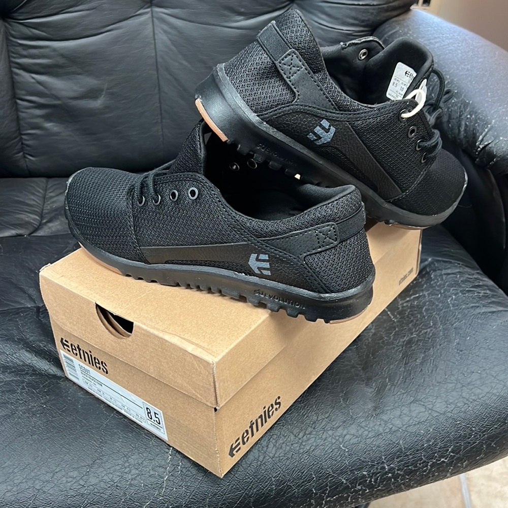 Etnies Scout